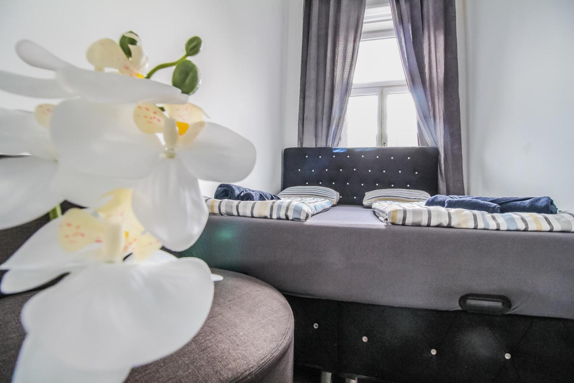 Comfortable Accommodations In The Alterlaa Area Lv5 Viena Exterior foto